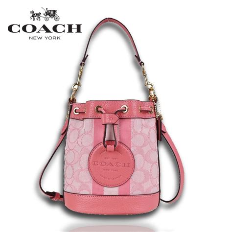 paket coach wanita